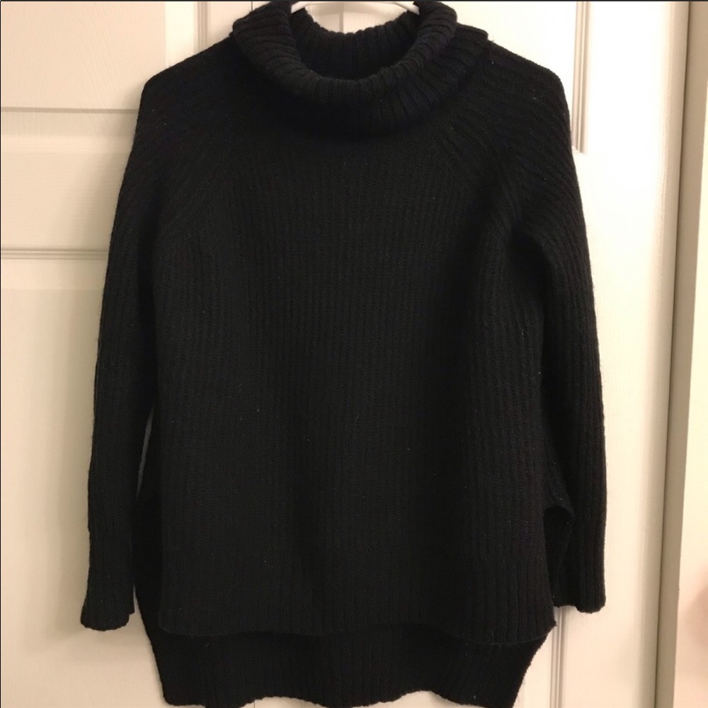 Express High Low Turtle Neck